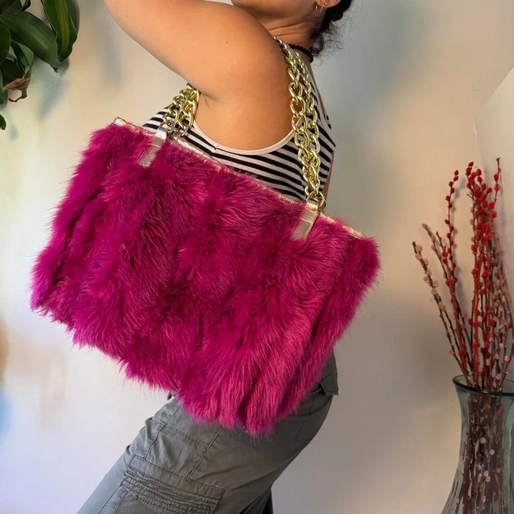 Betsey Johnson Hot Pink Faux Fur Gold Chain Large Tote Bag Y2K Mcbling